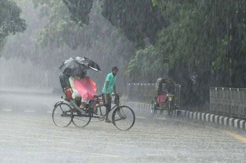 চার বিভাগে ভারি বর্ষণ হওয়ার শঙ্কা রয়েছে বলে জানিয়েছে আবহাওয়া অধিদপ্তর।