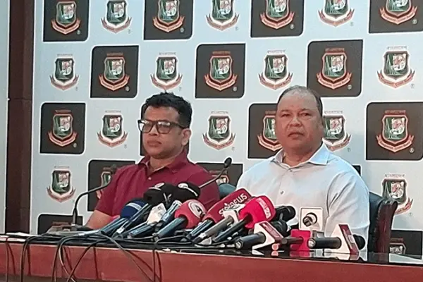 বাংলাদেশের ওয়ানডে দল ঘোষণা বাংলাদেশে ক্রিকেট বোর্ড (বিসিবি) এবার ঘোষণা করল তিন ম্যাচের ওয়ানডে সিরিজের জন্য ১৬ সদস্যের দল।