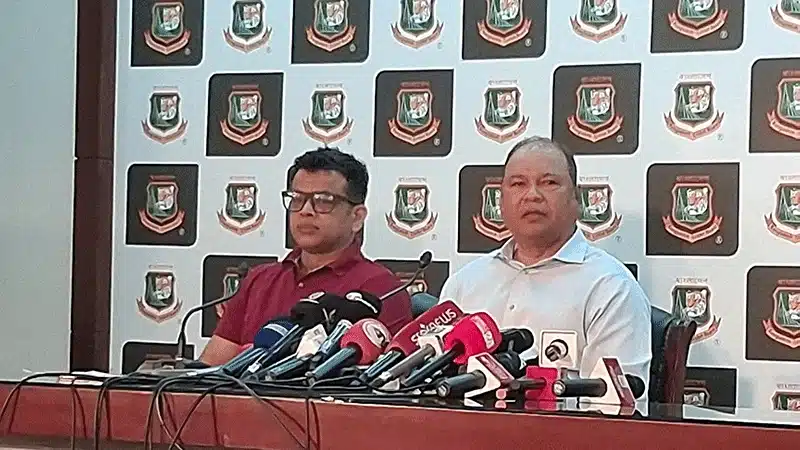 বাংলাদেশে ক্রিকেট বোর্ড (বিসিবি) এবার ঘোষণা করল তিন ম্যাচের ওয়ানডে সিরিজের জন্য ১৬ সদস্যের দল।