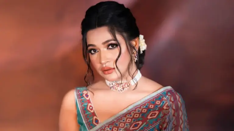 গত বছরের জুলাই-আগস্টের আন্দোলনে ব্যাপক সারা ফেলেছিলেন অভিনেত্রী আজমেরী হক বাঁধন। ছাত্র-জনতার পক্ষে রাস্তায় নেমেছিলেন তিনি।