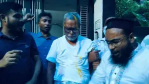 বিএনপির এ ধরনের 'মব সন্ত্রাসের' সাথে জড়িত হওয়ার ঘটনা নতুন আলোচনার জন্ম দিয়েছে।
