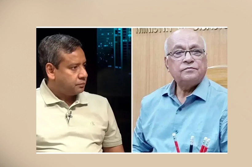 সাবেক সংসদ সদস্য, রাজনীতিবিদ ও কলাম লেখক গোলাম মাওলা রনি সম্প্রতি মুক্তিযুদ্ধ বিষয়ক মন্ত্রণালয়ের উপদেষ্টা ফারুক ই আজমের একটি বক্তব্যকে কেন্দ্র করে তীব্র সমালোচনা করেছেন।