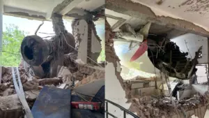 আহমেদাবাদে বিধ্বস্ত হওয়া এয়ার ইন্ডিয়ার লন্ডনগামী বিমানের ঘটনায় কেউ ‘বেঁচে নেই’ বলে আশঙ্কা করছেন স্থানীয় পুলিশপ্রধান।