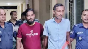 বগুড়া জেলা স্বেচ্ছাসেবক দলের সহ-সাধারণ সম্পাদক জিতু ইসলামের (৪৫) বিরুদ্ধে এক রিকশাচালককে বাড়ি থেকে তুলে নিয়ে গিয়ে পিটিয়ে হত্যার অভিযোগ উঠেছে।