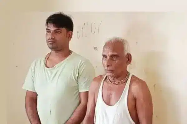 ধর্ম অবমাননার অভিযোগ তুলে স্থানীয় একদল ব্যক্তি হেনস্থার পর পুলিশ ওই দুজনকে আটক করেছে।