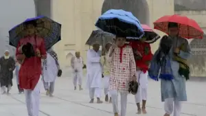 ঈদের দিন দেশের অনেক এলাকায় বৃষ্টির সম্ভাবনা রয়েছে।