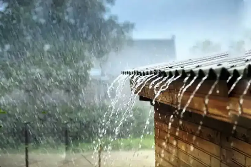 বাংলাদেশের দিকে ধেয়ে আসছে ভারি থেকে অতিভারি মৌসুমি বৃষ্টিবলয় ‘নির্ঝর’।
