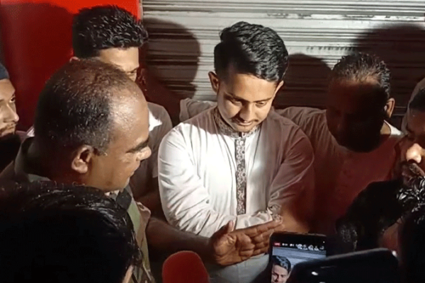 জাতীয় পার্টির (জাপা) চেয়ারম্যান জি এম কাদেরের বাসভবনে হামলা ও ভাঙচুরের ঘটনায় শনিবার দিবাগত মধ্যরাতে বৈষম্যবিরোধী ছাত্র আন্দোলন ও বিএনপির নেতাদের ডেকে জিজ্ঞাসাবাদ করেছে সেনাবাহিনী।