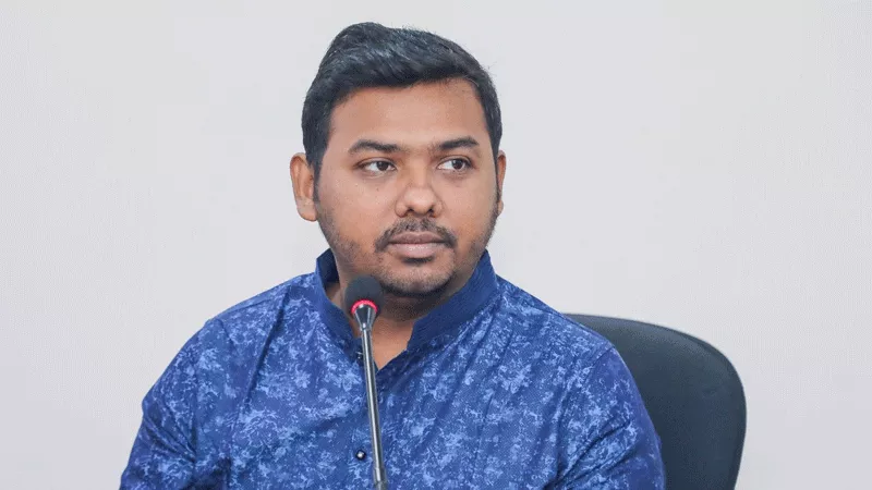 দলের যুগ্ম আহ্বায়ক সারোয়ার তুষারকে তার বিরুদ্ধে ওঠা নৈতিক স্খলনের অভিযোগের বিষয়ে কারণ দর্শানোর নোটিশ দিয়েছে জাতীয় নাগরিক পার্টি (এনসিপি)।