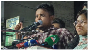সাংবাদিকদের হুমকি দিলেন হাসনাত আব্দুল্লাহ।