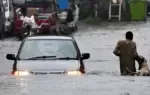 অস্বাভাবিকভাবে বৃষ্টিপাত শুরু হওয়ায় এরই মধ্যে ১৮০ জন মানুষের প্রাণহানি ঘটেছে।