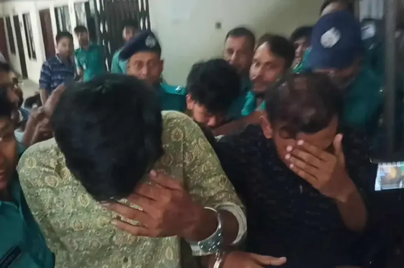 চারজনকে সাত দিনের রিমান্ডে পাঠিয়েছেন আদালত।