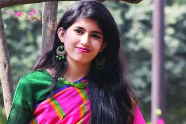 জুলাই কেন ‘মানি মেকিং মেশিন’ হবে, প্রশ্ন উমামার জুলাই কেন ‘মানি মেকিং মেশিন’ হবে- এমন প্রশ্ন রেখেছেন উমামা ফাতেমা।