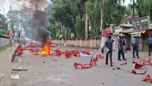 গোপালগ‌ঞ্জে ১৪৪ জারি ধারা জারি করেছে স্থানীয় প্রশাসন।