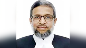 খালেদা জিয়াকে ৫ বছরের সাজা দেওয়া বিচারপতি ড. আখতারুজ্জামান পদত্যাগ করেছেন।