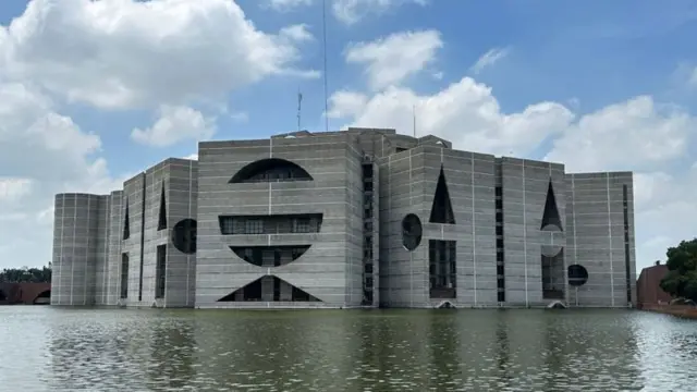 খসড়া ভোটার তালিকা প্রকাশ করেছে নির্বাচন কমিশন (ইসি)।