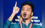 গণতান্ত্রিক ছাত্রসংসদের যুগ্ম আহ্বায়ককে গ্রেপ্তার করেছে ডিবি।
