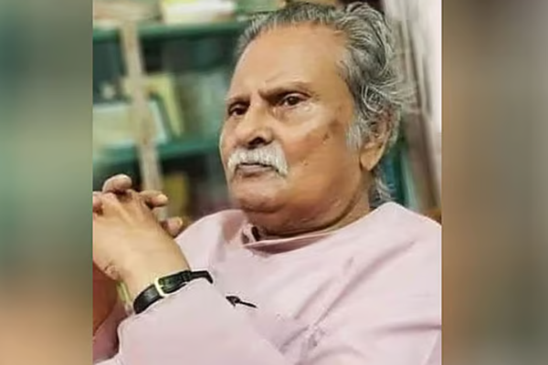 বিশিষ্ট প্রাবন্ধিক, স্বাধীনতা পুরস্কারপ্রাপ্ত লেখক ও শিক্ষাবিদ অধ্যাপক যতীন সরকার মারা গেছেন।