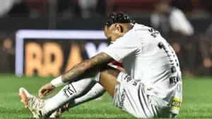 নেইমারের ক্যারিয়ারে এটাই সবচেয়ে বাজে পরাজয়ের নজির।