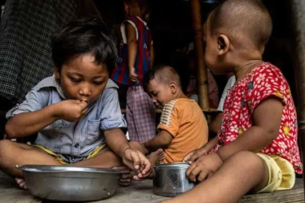 ভয়াবহ খাদ্যসংকট দেখা দিয়েছে।