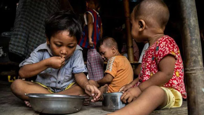 ভয়াবহ খাদ্যসংকট দেখা দিয়েছে।