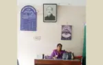 প্রধান শিক্ষক শামিমা ইয়াছমিন ছবিটি সরিয়ে ফেলতে বাধ্য হয়েছেন।