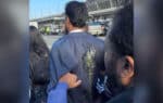 টার্মিনালের বাইরের পার্কিং লটে প্রচুর সংখ্যক যুক্তরাষ্ট্র আওয়ামী লীগের নেতাকর্মী বিক্ষোভ প্রদর্শনসহ বিভিন্ন স্লোগান দেন।