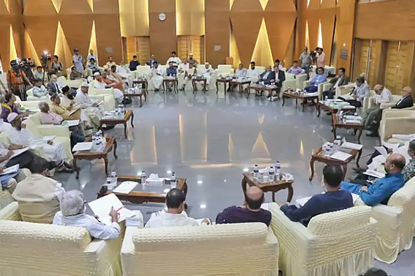 সংবিধান আদেশের (সিও) মাধ্যমে বাস্তবায়ন করার চূড়ান্ত সুপারিশ করেছেন বিশেষজ্ঞরা।