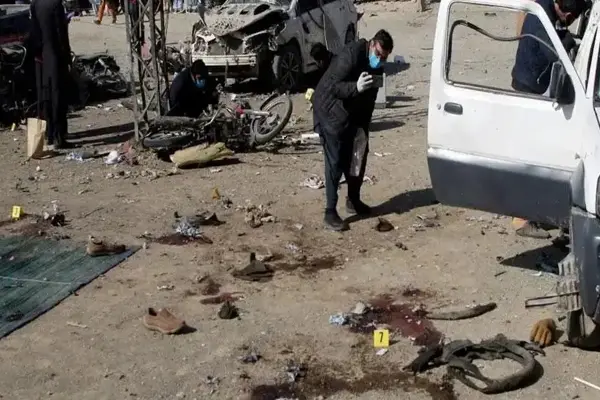 পাকিস্তানে সেনা অভিযানে নিহতদের মধ্যে আছেন ৪ বাংলাদেশি।