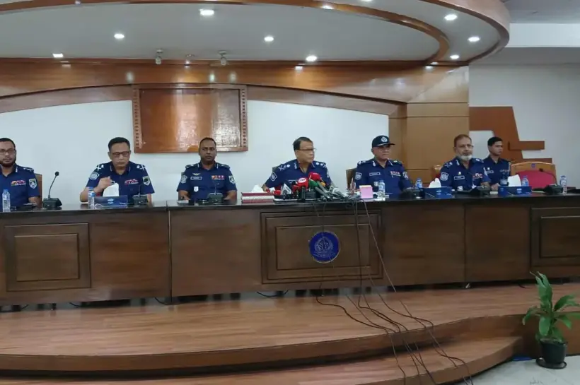 দুর্গাপূজাকে কেন্দ্র করে ৪৯টি 'বিচ্ছিন্ন' ঘটনা ঘটেছে।