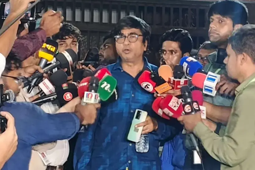 জাকসু নির্বাচনে কমিশনারের পদ থেকে পদত্যাগ করেছেন বিশ্ববিদ্যালয়ের জাতীয়তাবাদী শিক্ষক ফোরামের সভাপতি অধ্যাপক মাফরুহী সাত্তার।