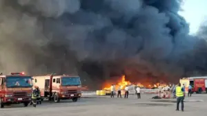 বিমানবন্দরের কার্গো ভিলেজে অগ্নিকাণ্ডের ঘটনায় প্রায় ১২ হাজার কোটি টাকার ক্ষয়ক্ষতি হয়েছে।