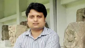 অনন্ত বিজয় দাশের ৪৩তম জন্মদিন আজ।