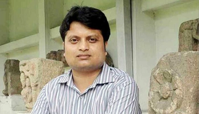 অনন্ত বিজয় দাশের ৪৩তম জন্মদিন আজ।