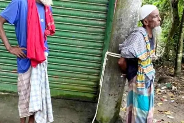 সকাল সাড়ে ৮টা থেকে বেলা ১১টা পর্যন্ত তাকে বেঁধে রাখা হয়।