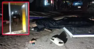 কনসার্টে ‘জয় বাংলা’, ‘শেখ হাসিনা’ স্লোগান দেওয়া নিয়ে দু’পক্ষের মধ্যে মারামারি ও গোলাগুলির ঘটনা ঘটেছে।