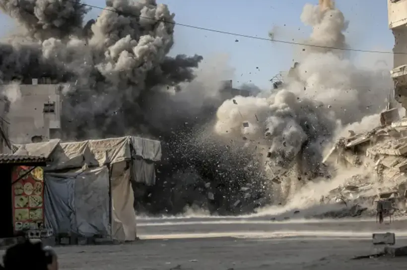 গাজায় ইসরায়েলি হামলায় অন্তত ৫৫ ফিলিস্তিনি নিহত হয়েছে।