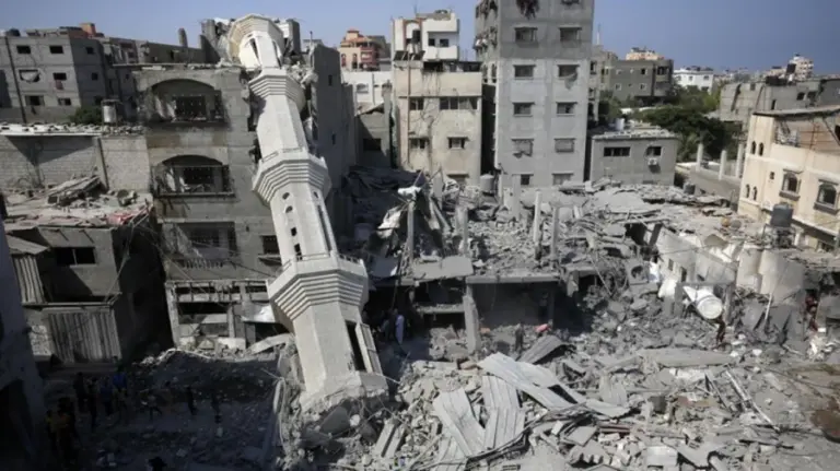 ক্ষতিগ্রস্ত গাজা।