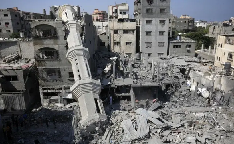 ফিলিস্তিনের গাজা উপত্যকার ৮০ শতাংশেরও বেশি এবং গাজা সিটির ৯২ শতাংশ ভবন ধ্বংস বা ক্ষতিগ্রস্ত হয়েছে।