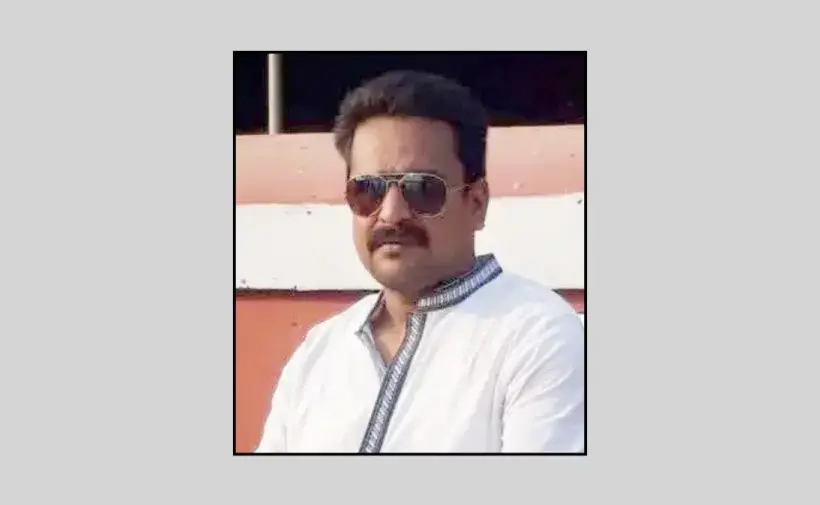 বাগেরহাটে এক সাংবাদিককে কুপিয়ে হত্যা করেছে দুর্বৃত্তরা।