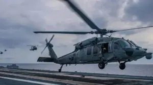 যুক্তরাষ্ট্রের নৌবাহিনীর একটি হেলিকপ্টার ও একটি যুদ্ধবিমান বিধ্বস্ত হয়েছে।