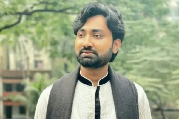 ছাত্রদল নেতার রক্তাক্ত লাশ উদ্ধার করেছে পুলিশ।