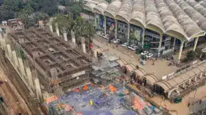 ভারতীয় একটি কোম্পানি প্রাথমিক বরাদ্দের ৭০ শতাংশ বেশি ব্যয়ে মেট্রোরেলের কাজ পেয়েছে।