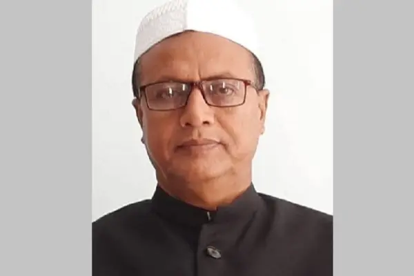 নিজ বাসার ছাদে খুন হয়েছেন আওয়ামী লীগের এক নেতা।