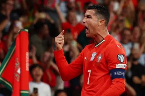 রোনালদো ছাড়িয়ে গেছেন গুয়াতেমালার কিংবদন্তী কার্লোস রুইজকে।