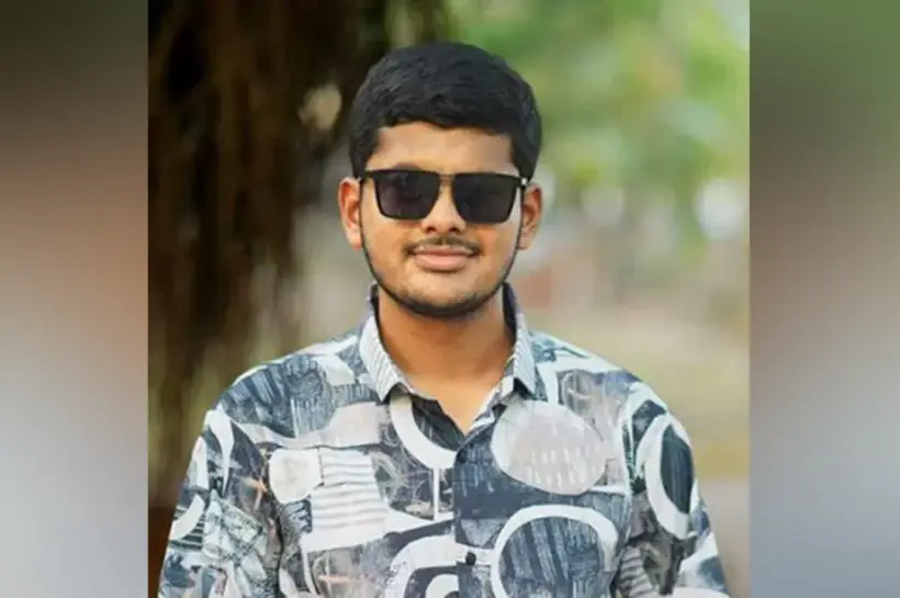 বৈষম্যবিরোধী ছাত্র আন্দোলনের সাবেক সমন্বয়ক সাকিব খানকে গ্রেপ্তার করেছে পুলিশ।