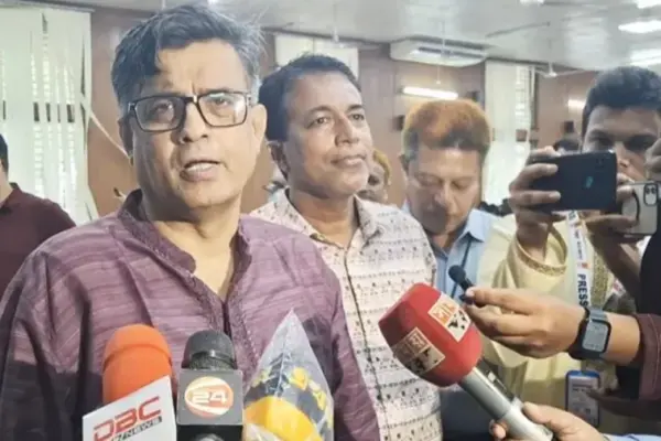 গণভোটের বিষয়ে প্রধান উপদেষ্টা সিদ্ধান্ত নেবেন বলে জানিয়েছেন প্রেস সচিব।