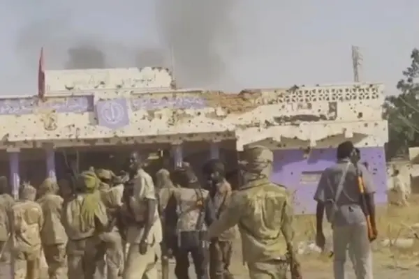 সুদানে মাত্র তিনদিনে কমপক্ষে ১৫০০ মানুষ নিহত হয়েছে বলে খবর পাওয়া গেছে।