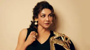 ধর্মা প্রোডাকশনের ব্লকবাস্টার হিট ছবি ‘রকি অউর রানি কি প্রেম কাহানি’ এর জন্য জয়া আহসানকে অভিনয়ের প্রস্তাব দেওয়া হয়েছিল।