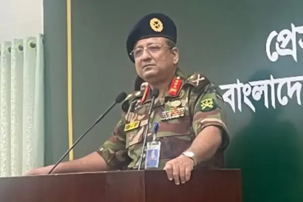 নির্বাচনের পর দেশের পরিস্থিতি স্বাভাবিক হলে সেনাবাহিনী ব্যারাকে ফিরে যাবে।